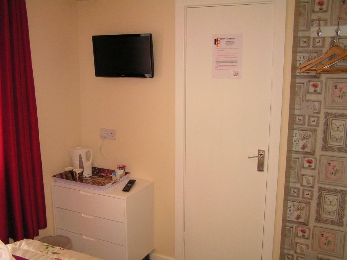 Devon Guest House Blackpool Exterior photo